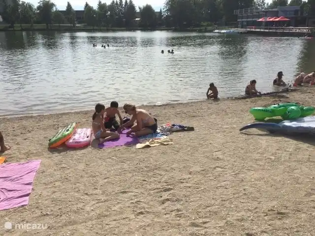 Zwemmeer op 2 km afstand