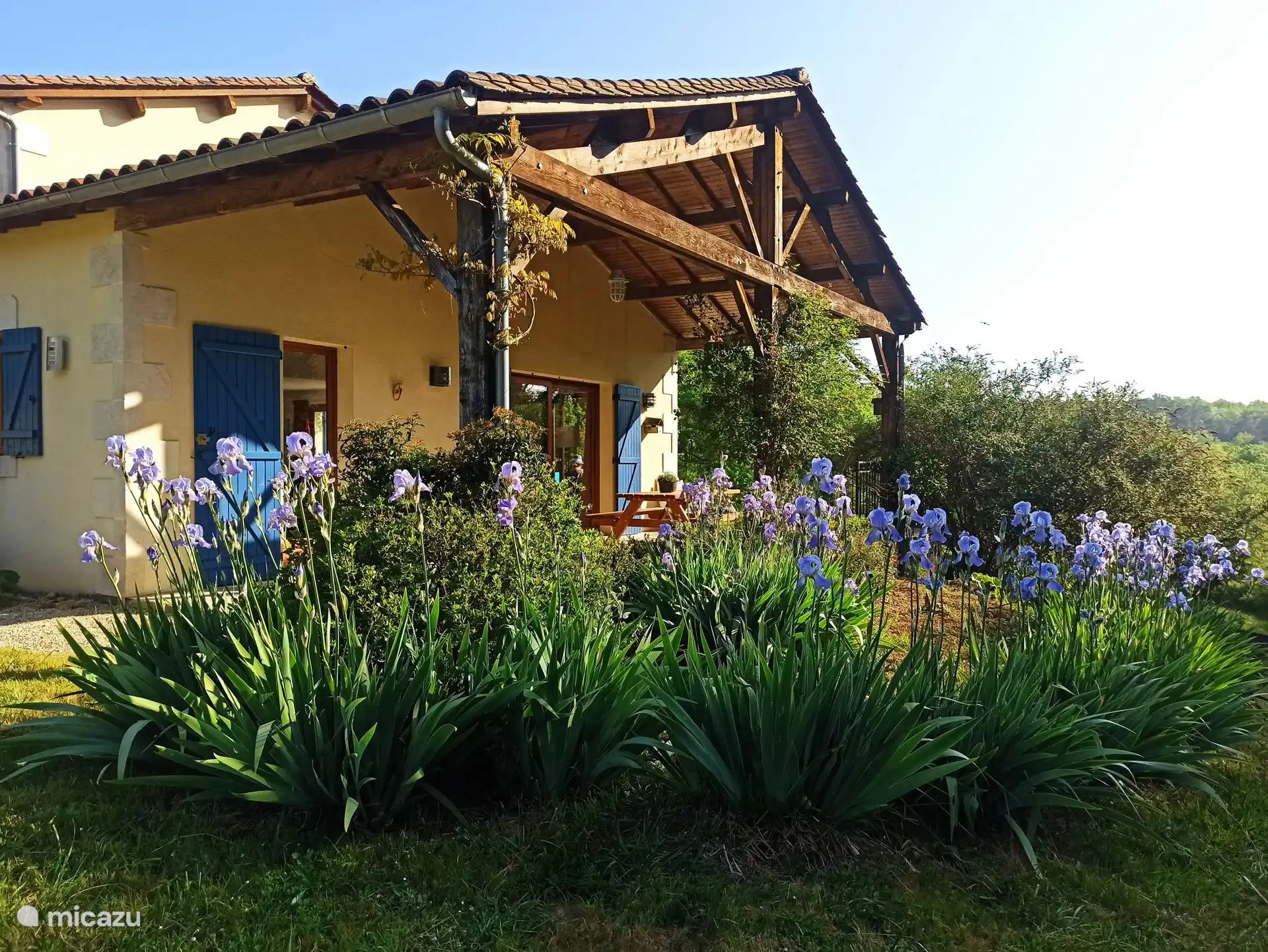 Überdachte Terrasse