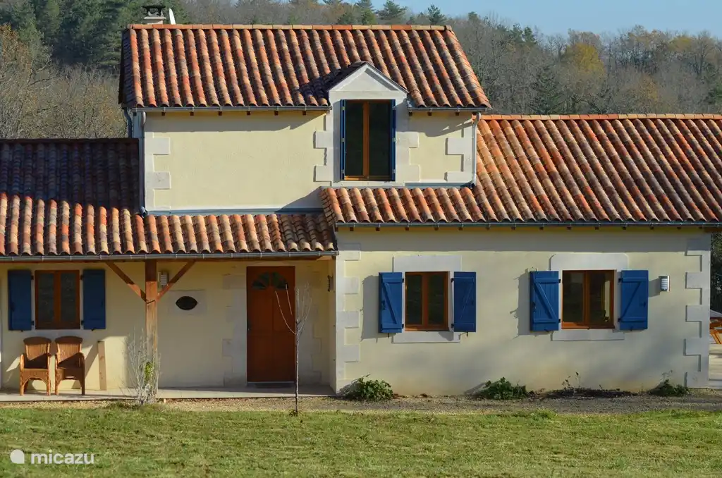 Vorderansicht des Hauses