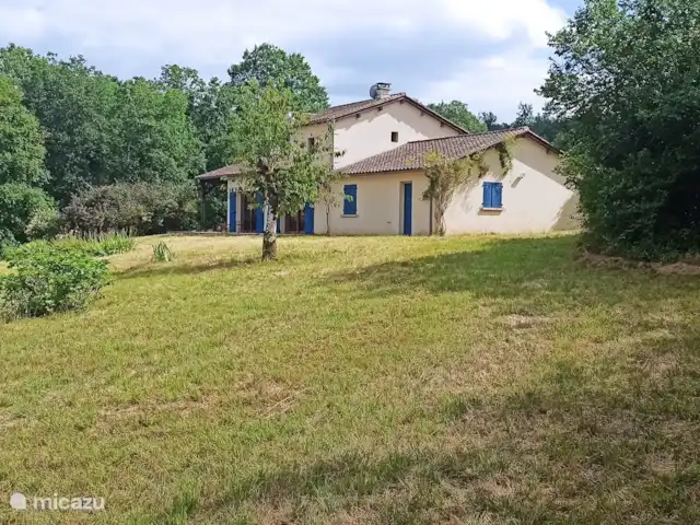 Location de Vacances France, Dordogne, Perigueux, maison de vacances - Maisonlagarde