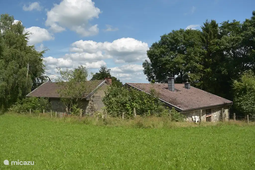 parte trasera de la casa