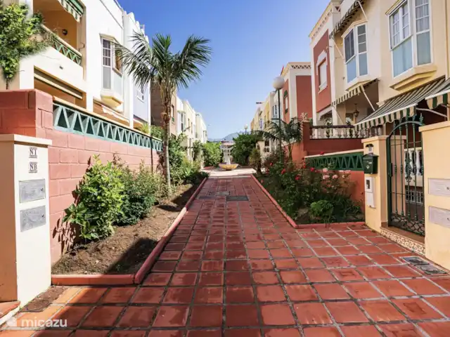 Appartements Andalousie - TOR03 | Espagne, Costa del Sol, Nerja - appartement La belle région fleurie
