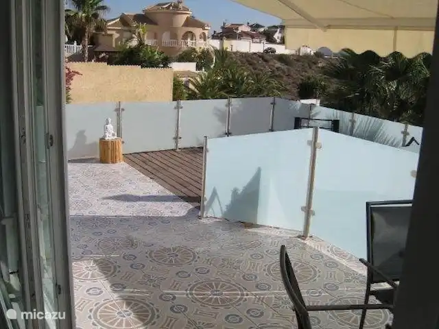 Location de Vacances Espagne, Costa Blanca, Ciudad Quesada, villa - Casa Vista del Mar Terrasse au sud-est.
