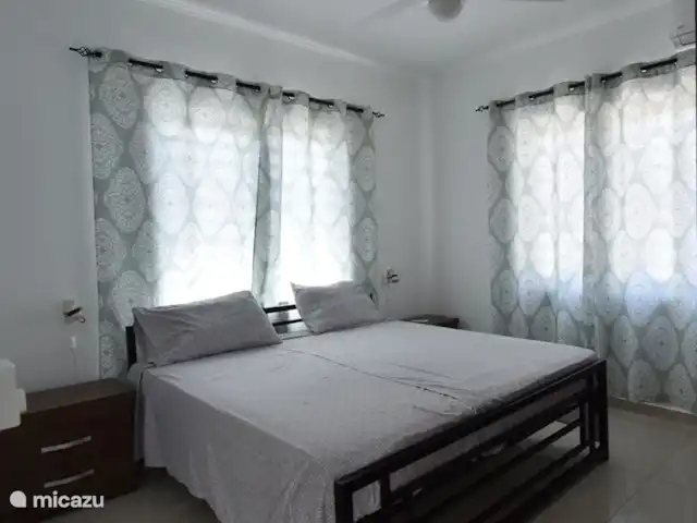 Villa Kasia Curacao huren in Curaçao, Banda Abou (west), Fontein - villa Hoofdslaapkamer
