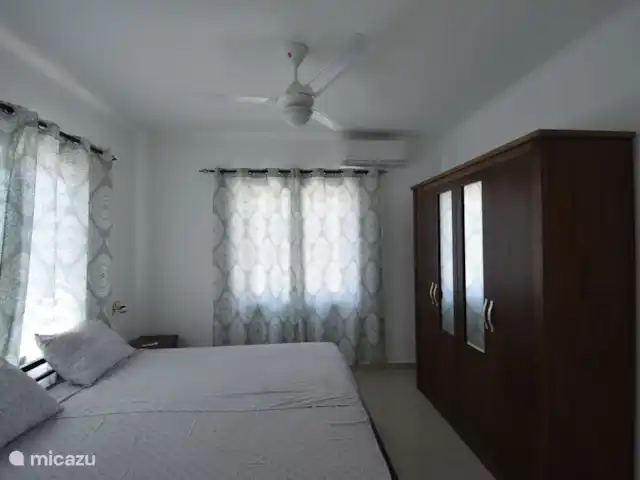 Villa Kasia Curacao huren in Curaçao, Banda Abou (west), Fontein - villa Hoofdslaapkamer