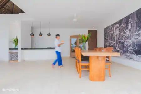 Vakantiehuis Indonesië, Bali, Tumbu villa Villa Diam eetkamer
