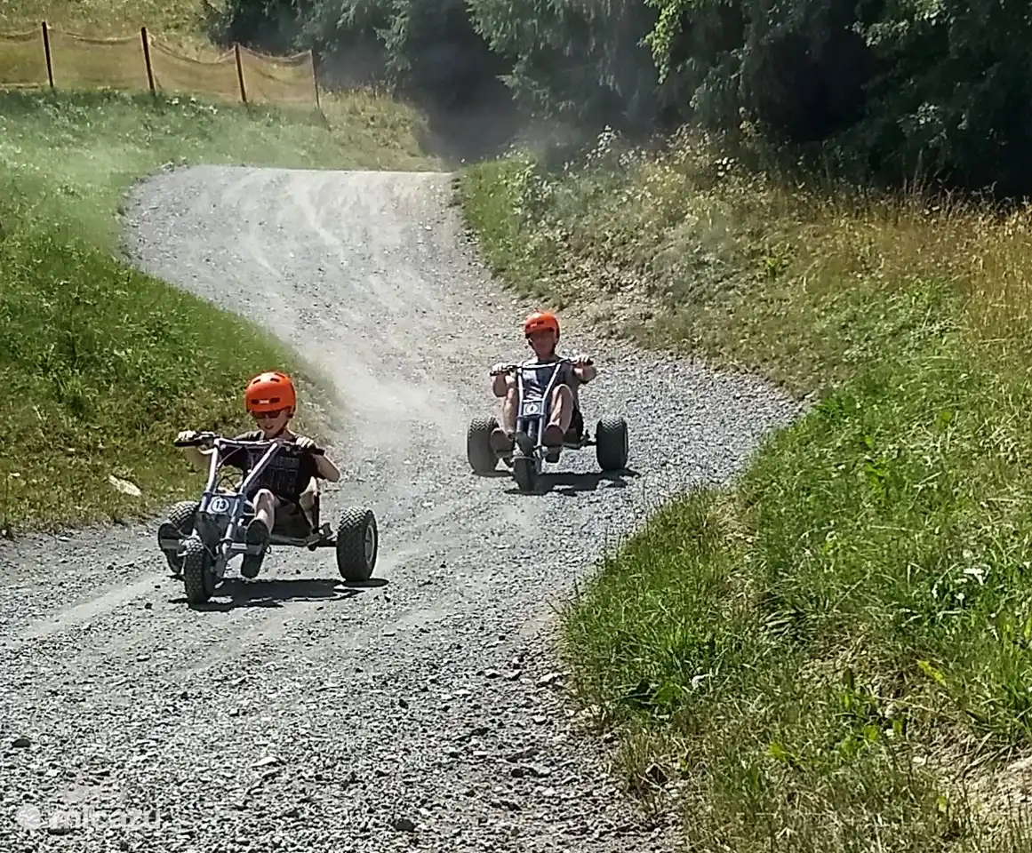 Carros de monta&#241;a cerca de Winterberg