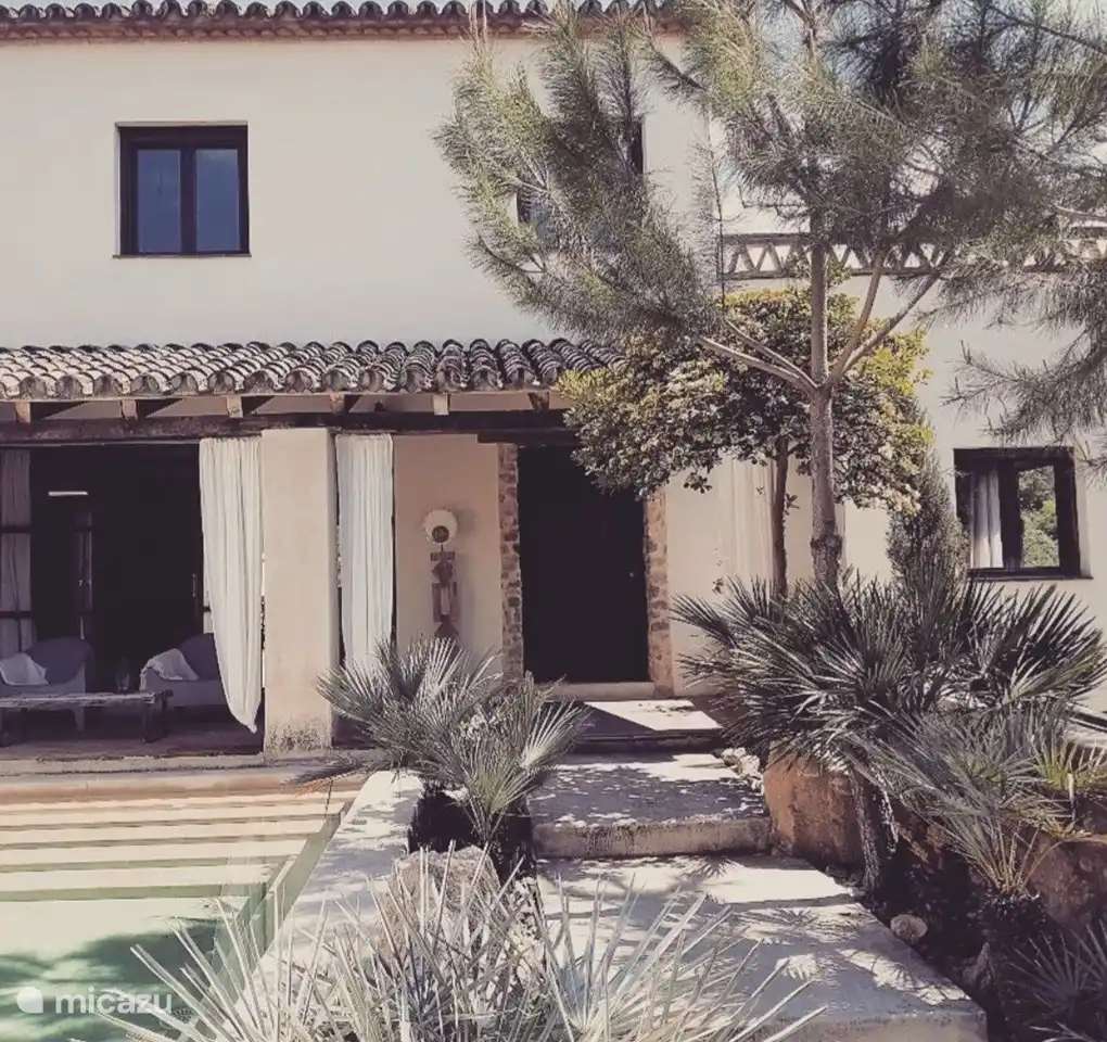 bienvenue à Otro Mundo