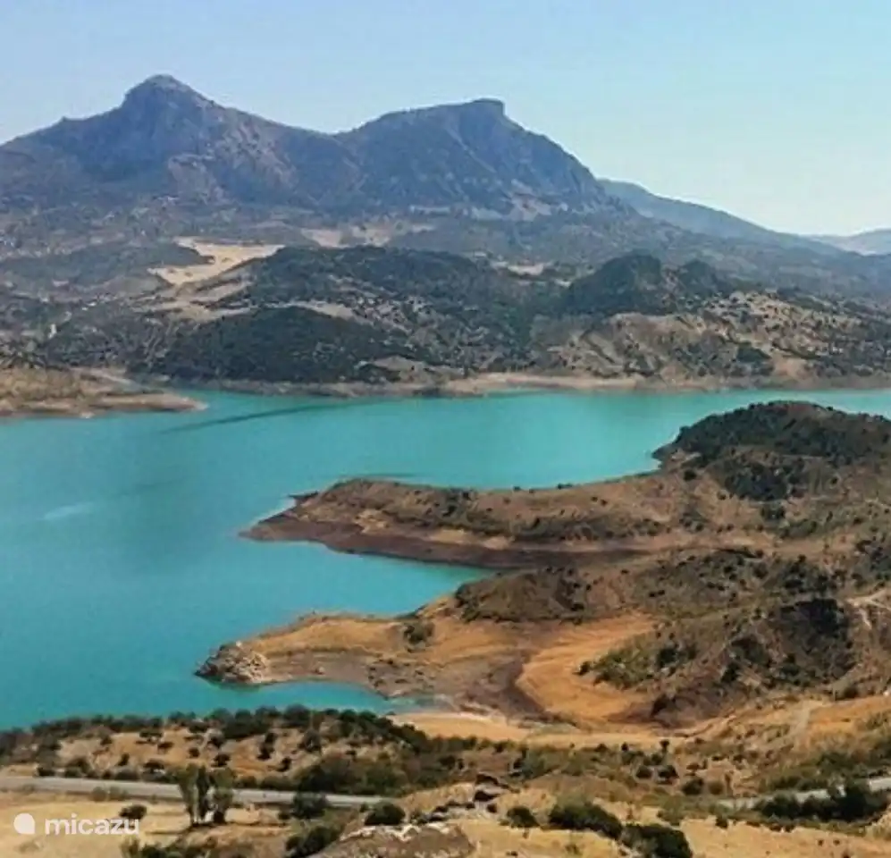 Belle région de Ronda, beaux lacs!