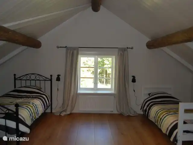 Eskebo | Suède, Västergötland, Torestorp - cabane en bois / lodge chambre 4 au 1er étage