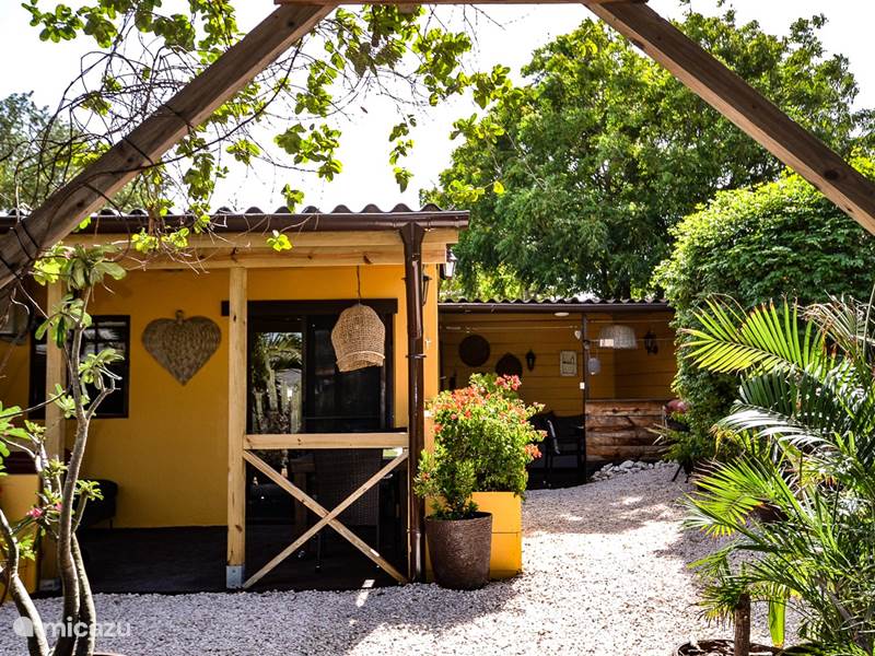 Vakantiehuis Curaçao, Banda Abou (west), Sint Willibrordus Studio Iguana View Studio JK Lodges Curacao