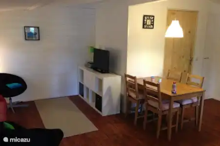 Vakantiehuis Nederland, Drenthe, Wateren chalet Chalet de Uilenburcht Woonkamer