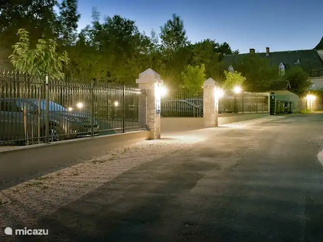 gîte / cottage huren in Frankrijk, Lot, Souillac – La Ferme beveiligde privé parkeerplaats