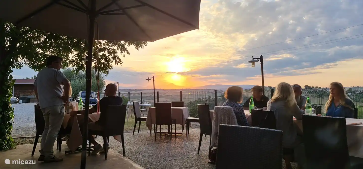 Tasty food with a fantastic view. Where do you find that? With us in the village, so!