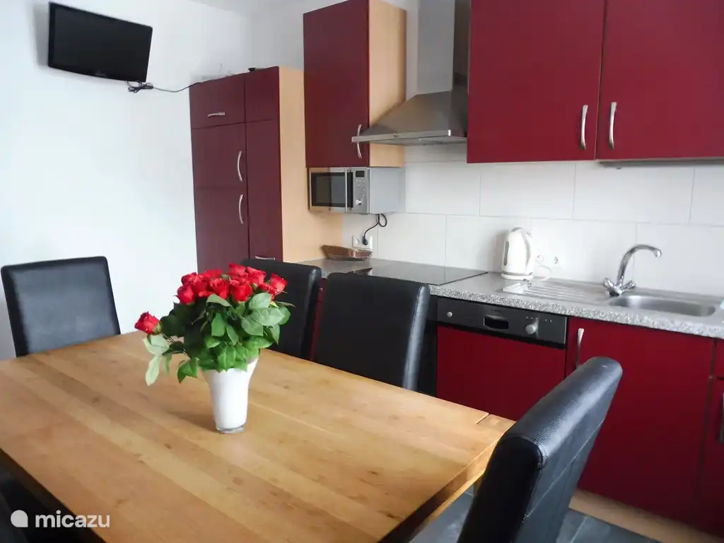 Kitchen app 6 dining