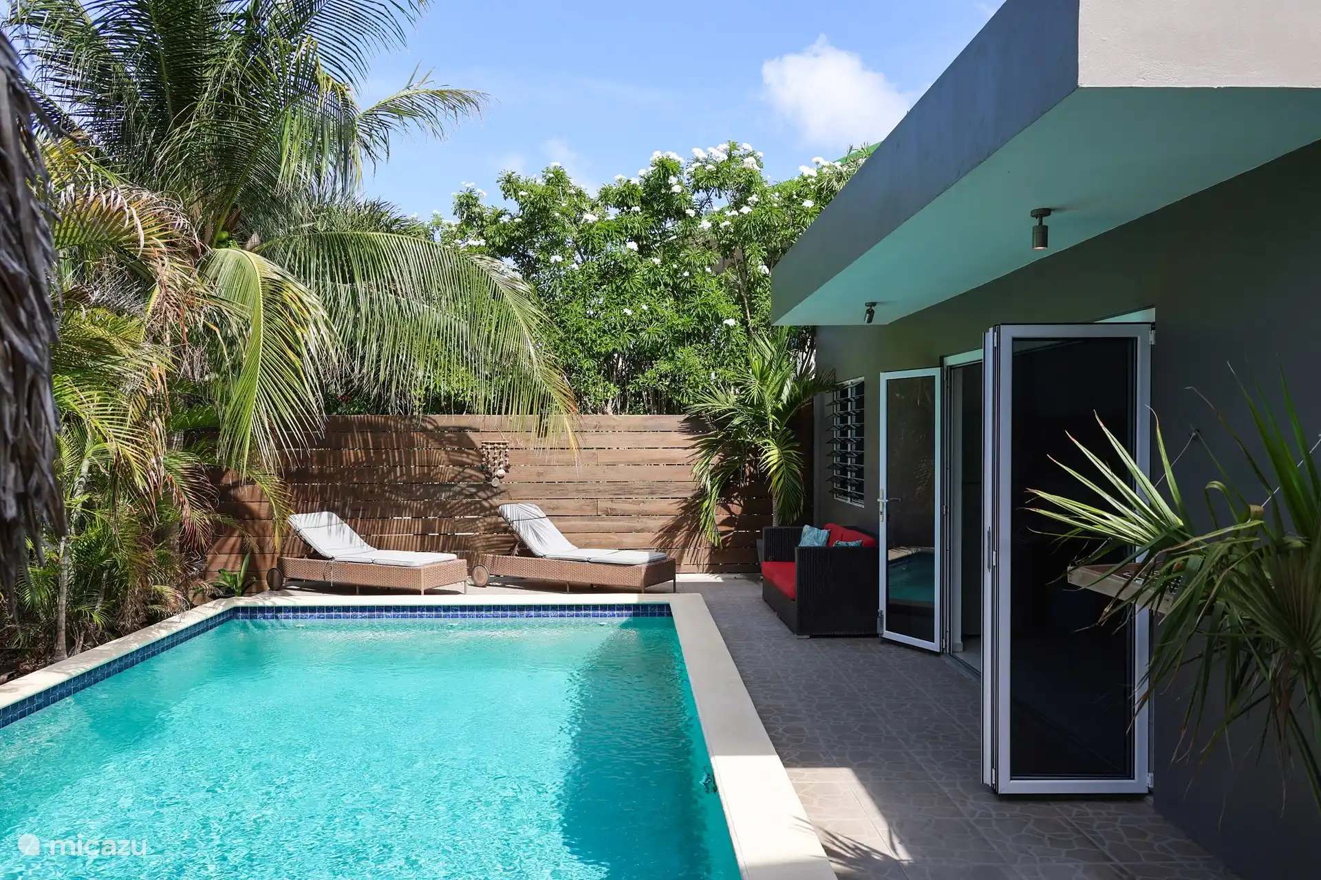 N-Joy Apartments - 2 Schlafzimmer - Schwimmbad in Curaçao, Banda Ariba (Ost), Brakkeput Mei Mei - appartement