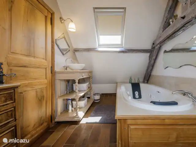 Location de Vacances France, Dordogne, La Bachellerie, maison de vacances - Del Teil Salle de Bains