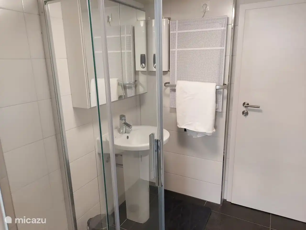 Badezimmer im Obergeschoss