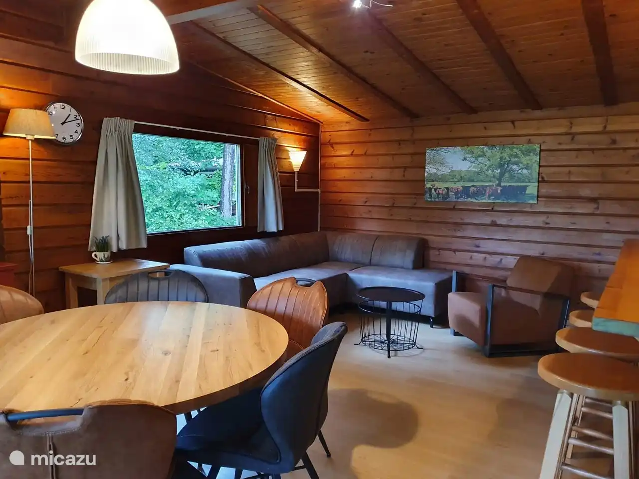 Die Bronze-Eimer in Niederlande, Drenthe, Meppen - Bungalow