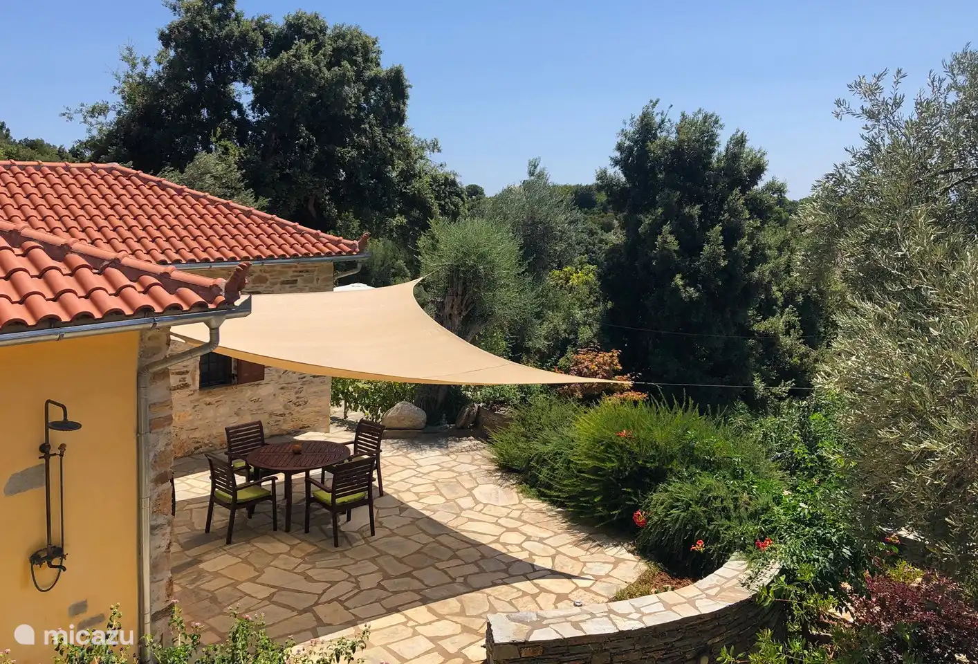 Sun terrace with sea view