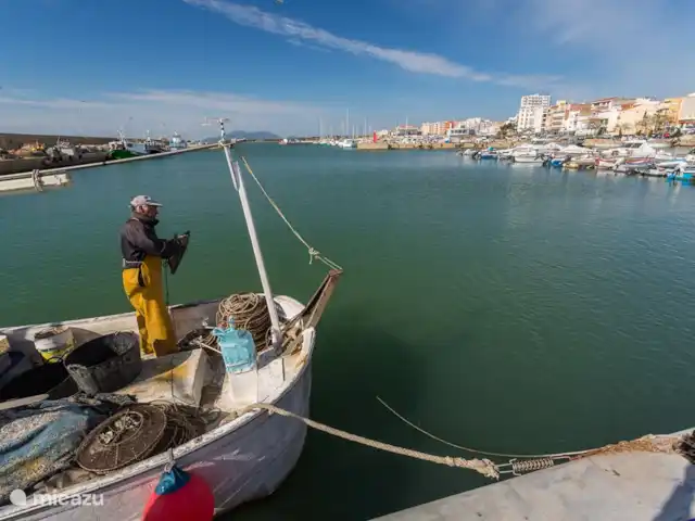 Villa Estel avec piscine privée | Espagne, Costa Dorada, L'Ampolla - villa Bateau de pêche dans le port