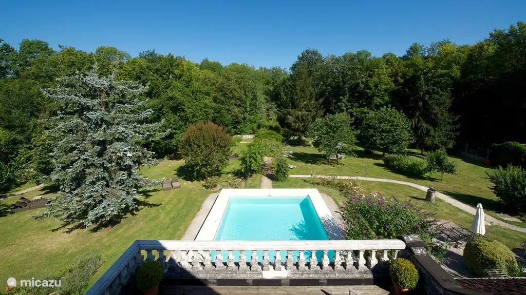 big romantic garden with swimming pool