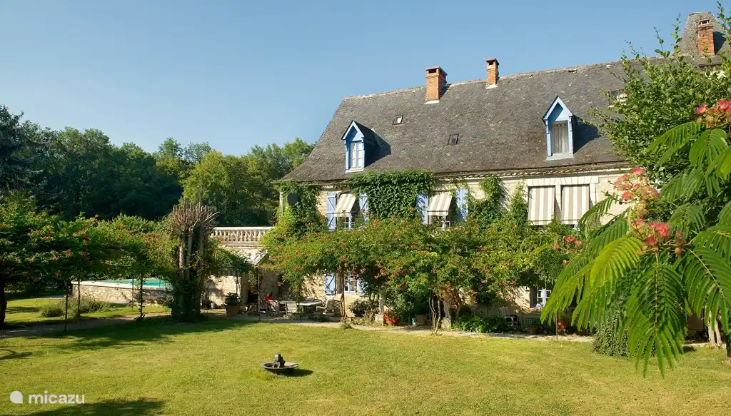 Garden Facade Prieure