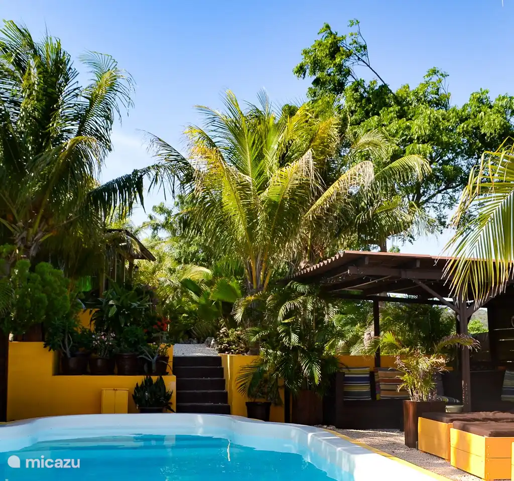 Iguana View App #3 Jan Kok Lodges