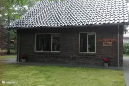 Vakantiehuis Nederland, Overijssel, Ootmarsum vakantiehuis Twentse-Ros aanzicht vakantiewoning