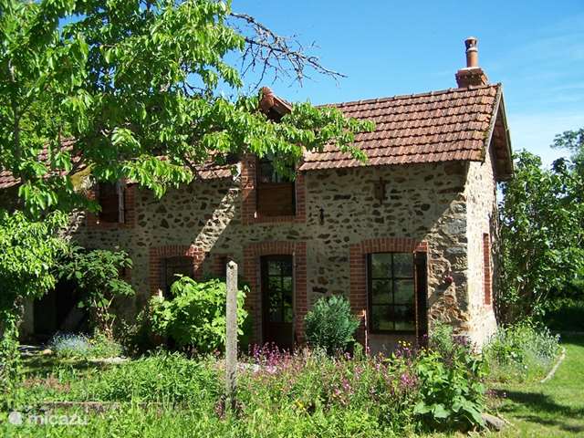 Maison de Vacances France, Nièvre, Sémelay - gîte / cottage Le gîte Lanty