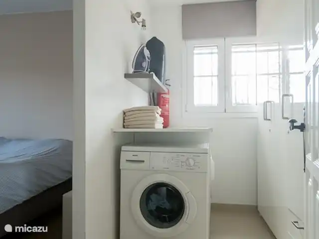 Villa Domallyse huren in Spanje, Costa Brava, Calonge - villa Wasruimte met wasmachine, droger en strijkbout