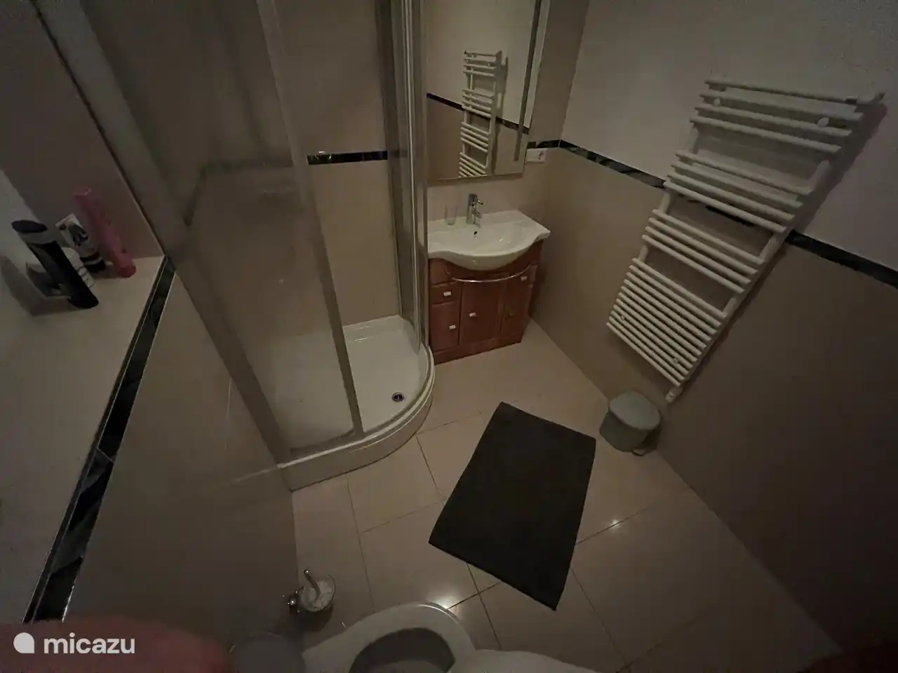 2. Badezimmer im Erdgeschoss