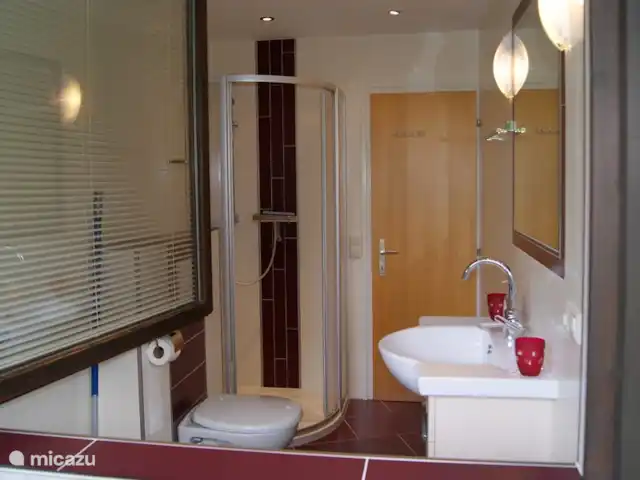 Haus am Urchen en Austria, Salzburgo, Maria Alm - apartamento Baño