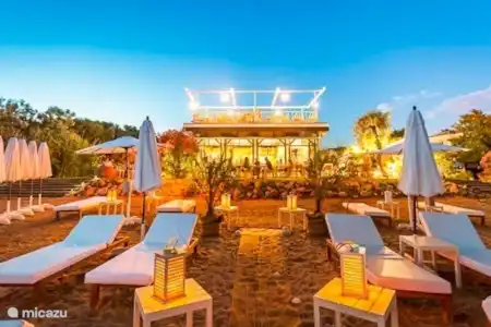 Plage d'Atalaya Isdabe et ses bars de plage