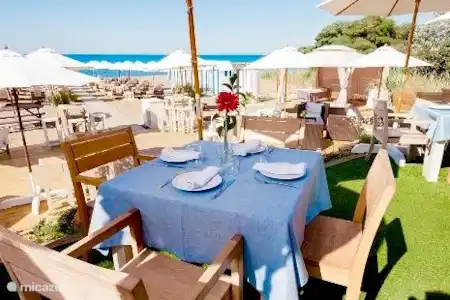 Club de plage de Salduna