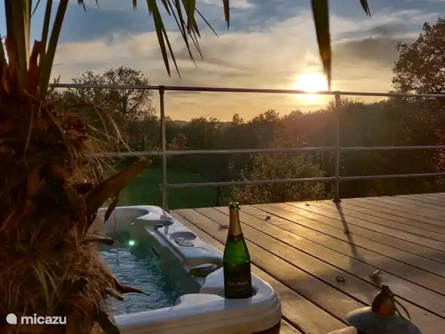 Boutique Villa Marilove huren in Frankrijk, Lot, Souillac - vakantiehuis jacuzzi