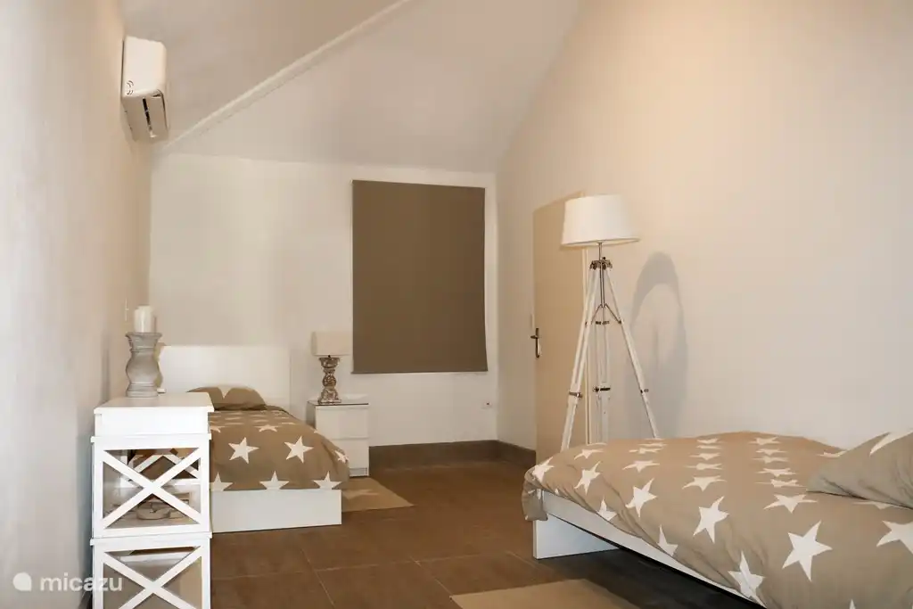 Villa mit kleinem Schlafzimmer