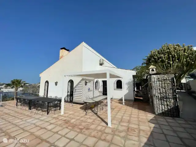 Villa Las Dalias sur la Costa Tropical | Espagne, Costa Tropical, Almuñécar - villa Terrasse pour le petit-déjeuner avec pergola pour l’ombre