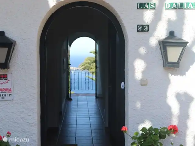 Villa Las Dalias sur la Costa Tropical | Espagne, Costa Tropical, Almuñécar - villa Soyez les bienvenus, c'est la vue quand vous entrez dans la villa...