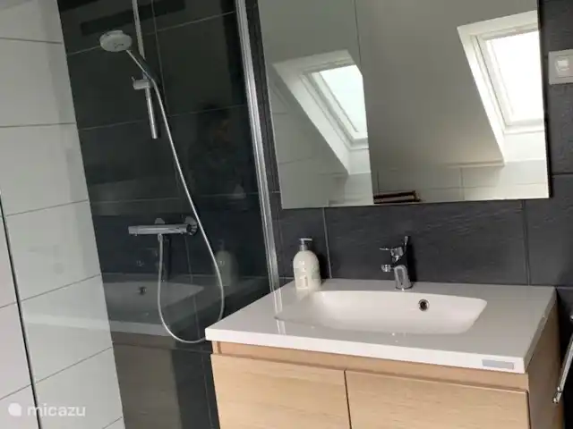 Kylltaler Hof | Allemagne, Eifel, Malbergweich - maison de vacances salle de bain deuxième étage