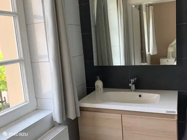 Kylltaler Hof | Allemagne, Eifel, Malbergweich - maison de vacances salle de bain chambre parentale