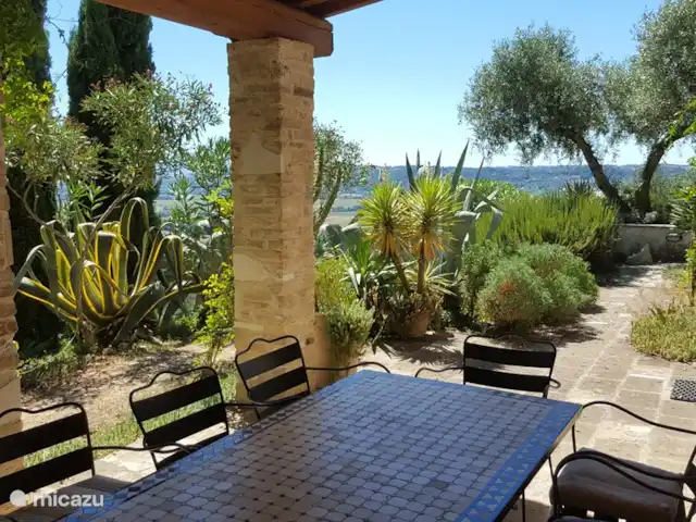 Villa Bellavista en Italia, Lacio, Stimigliano - casa vacacional terraza