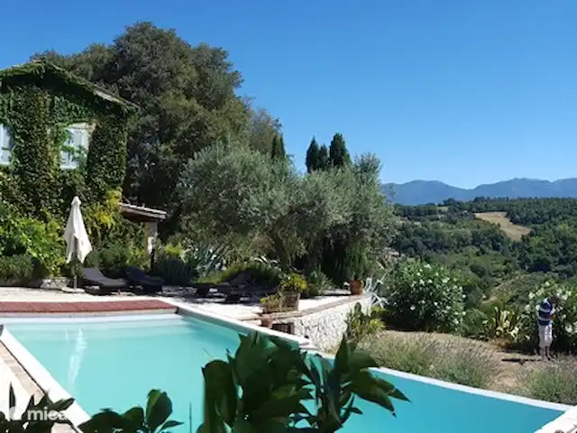 Villa Bellavista en Italia, Lacio, Stimigliano - casa vacacional casa con piscina