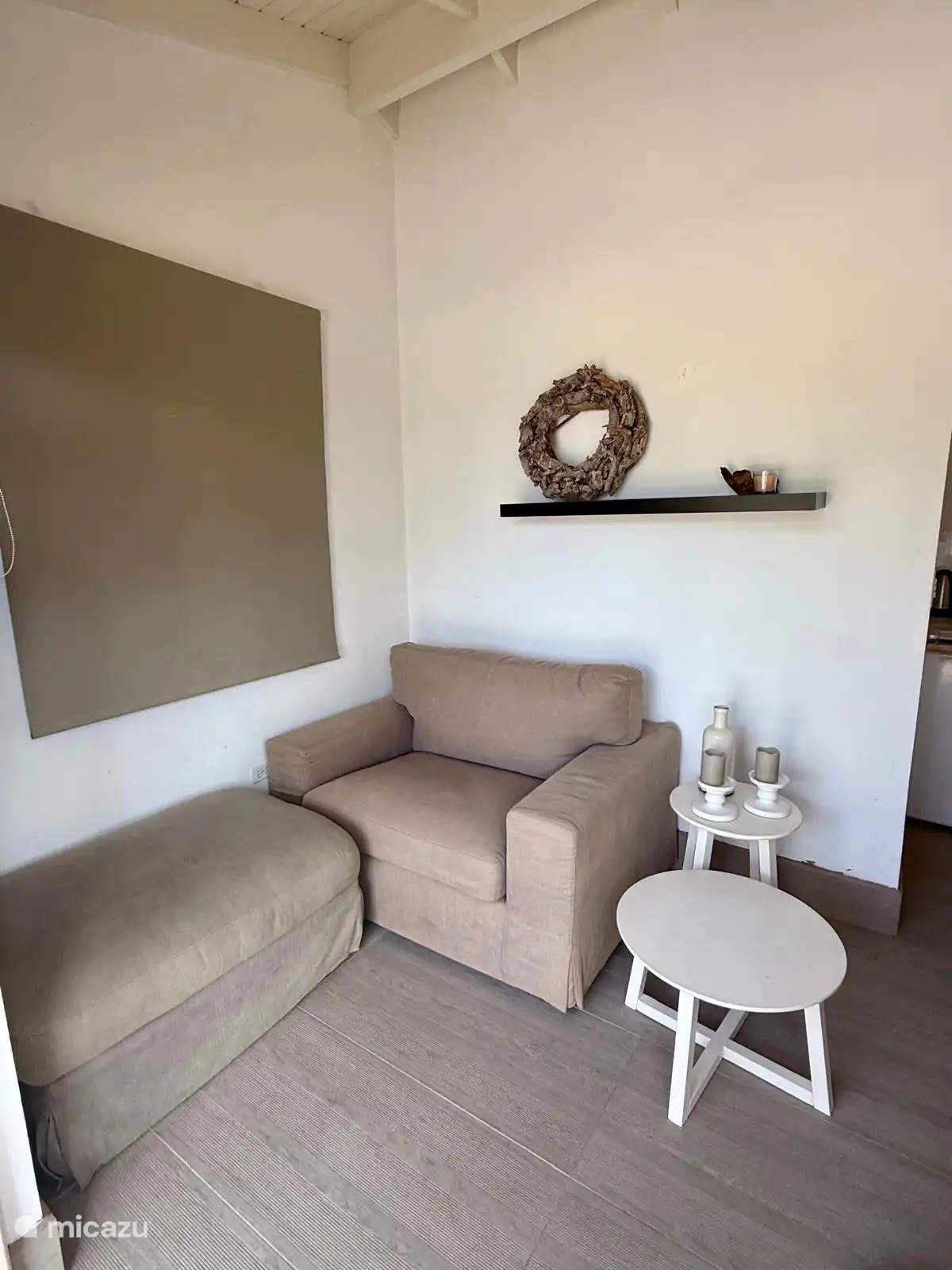 Wohnzimmer, Garten, Wohnung 