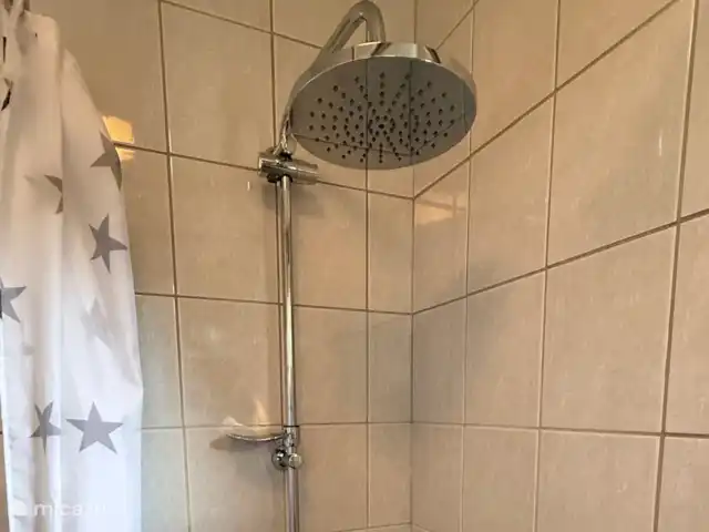 Villa Florida inclusief appartement huren in Aruba, Noord, Sabana Liber - villa Regendouche tuin appartement