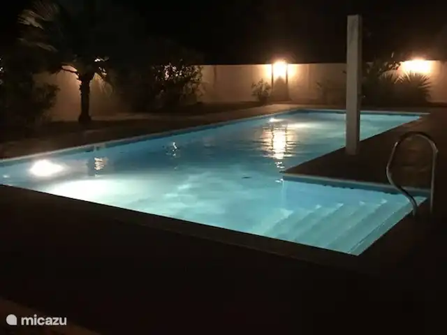 Villa Florida inclusief appartement huren in Aruba, Noord, Sabana Liber - villa pool