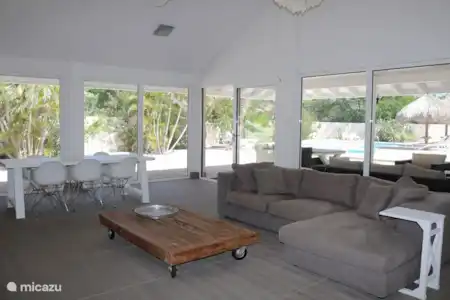 Vakantiehuis Aruba, Noord, Sabana Liber villa Villa Florida inclusief appartement living view outside