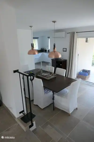 Der geräumige Essbereich