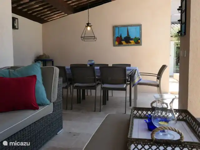 Villa Paranis | France, Côte d'Azur, Frejus - villa Se prélasser, manger et s'amuser dans le pool house