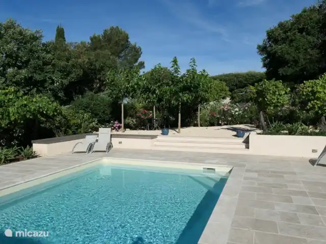 Villa Paranis | France, Côte d'Azur, Frejus - villa La belle piscine chauffée (10x5m) avec une terrasse rafraîchissante en travertin et 8 transats